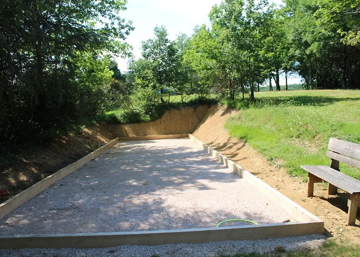 Domaine De Calabel Bed and breakfast *