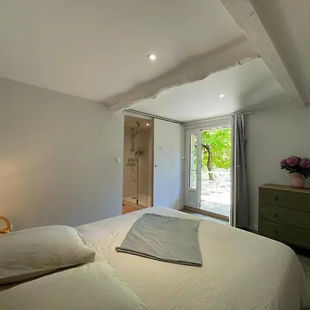 فندق مبيت وإفطار Domaine De Calabel