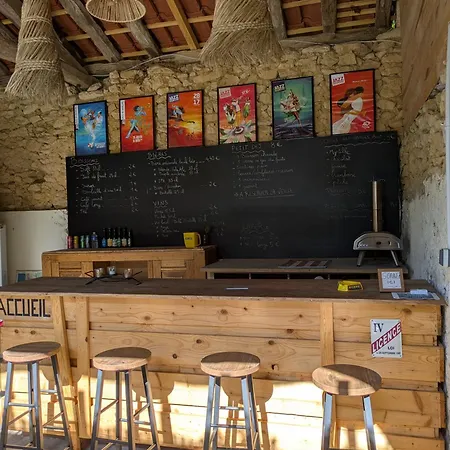 住宿加早餐酒店 Domaine De Calabel Pouylebon