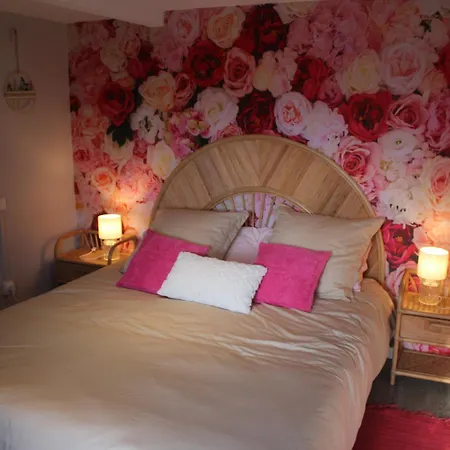 Domaine De Calabel فندق مبيت وإفطار *